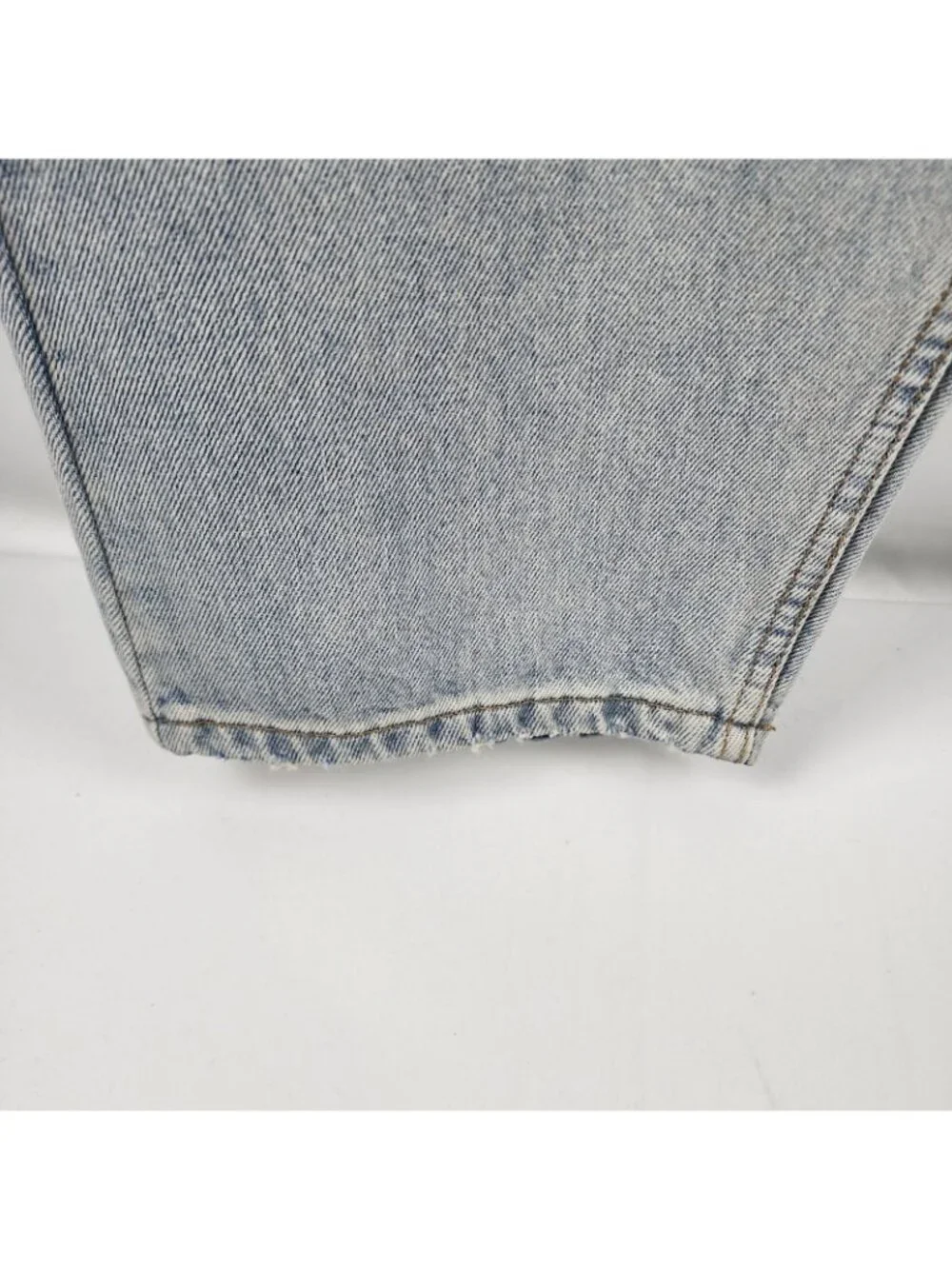 Levis 550 '92 Relaxed Taper Mens 42x30 Jeans Marker Stained Distressed New